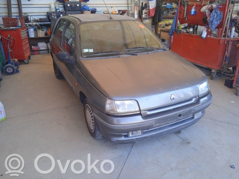 Clio I Clio  7700800522