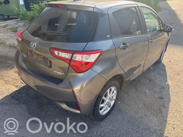 Yaris Yaris  742710D400
