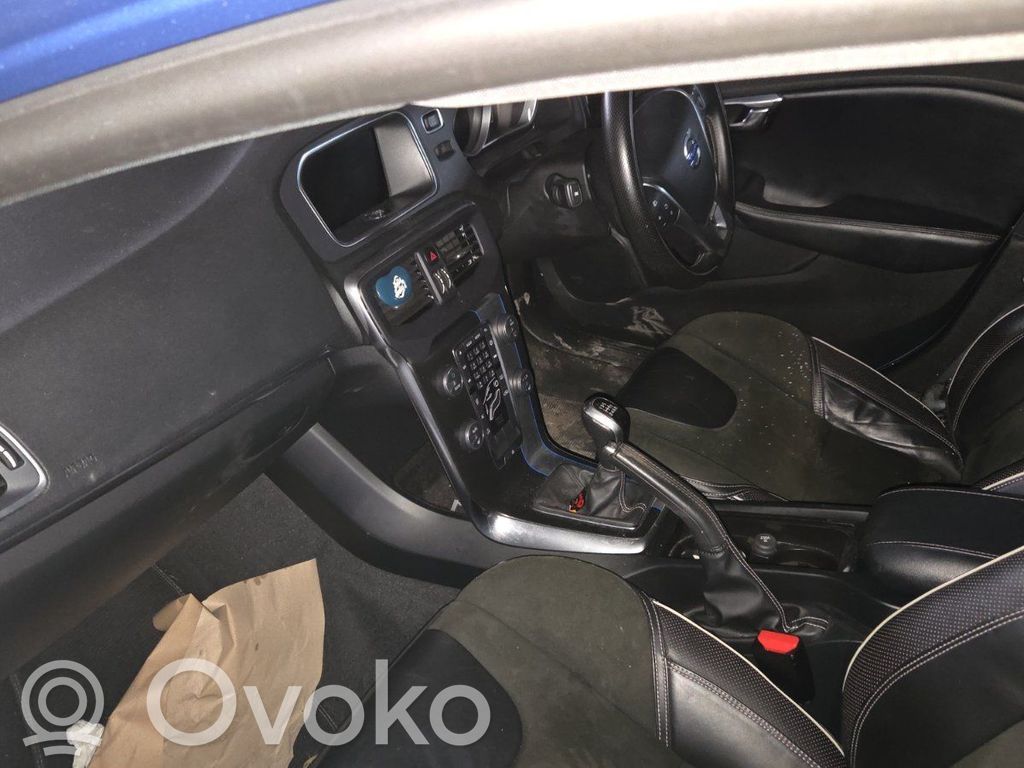 V40 S40, V40  31359639