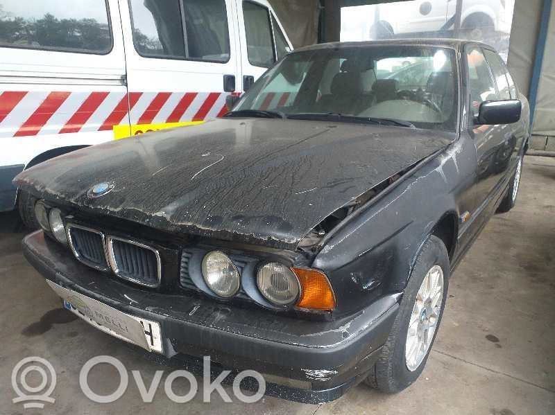 5 E34 Series 5  712244900