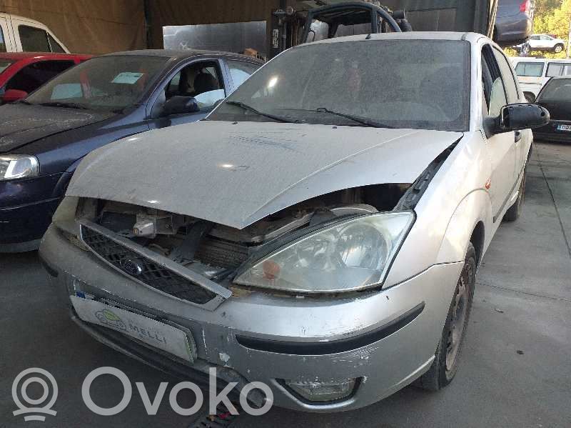 Focus Focus  YS6Q6675AD