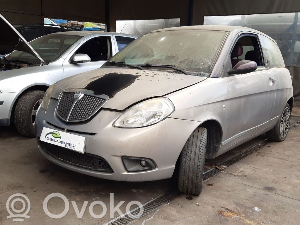 Ypsilon Ypsilon  51758178