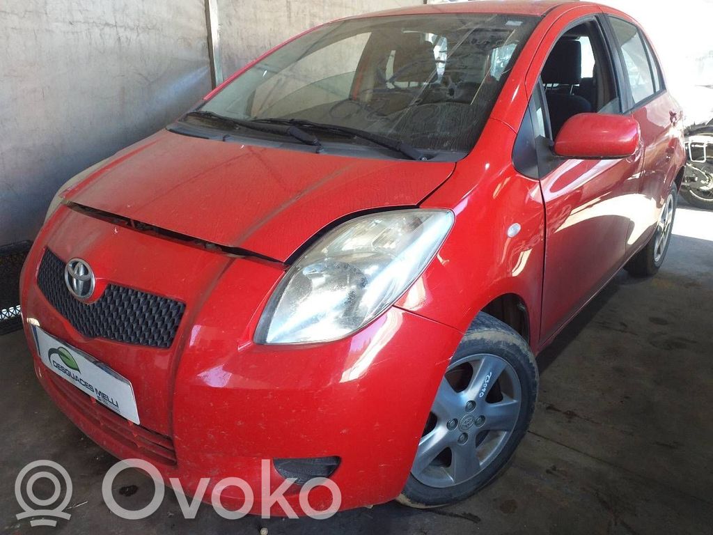 Yaris Yaris  1NDTV