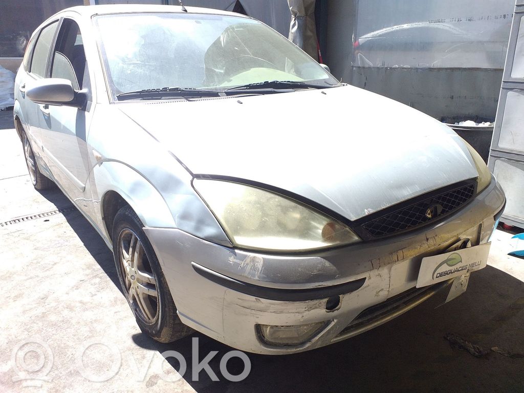 Focus Focus  YS6Q6675AF