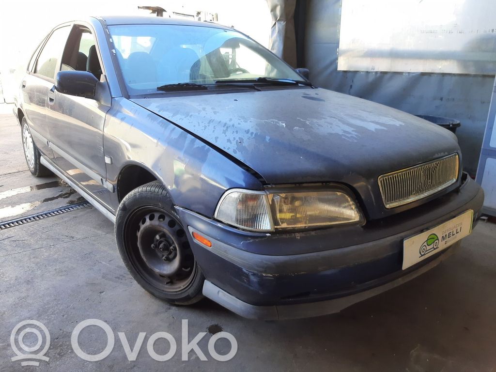 S40, V40 S40, V40  8602136