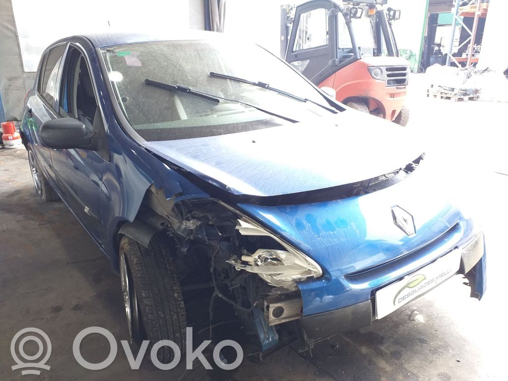 Clio III Clio  7701208838