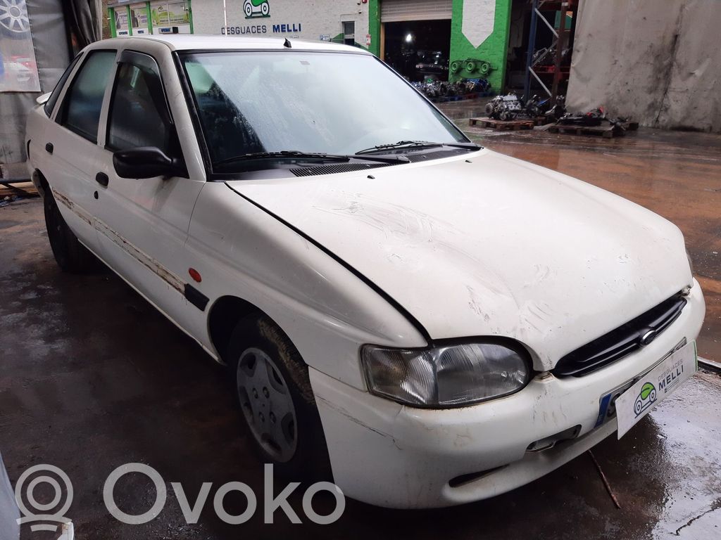 Escort Escort  96FF6K682