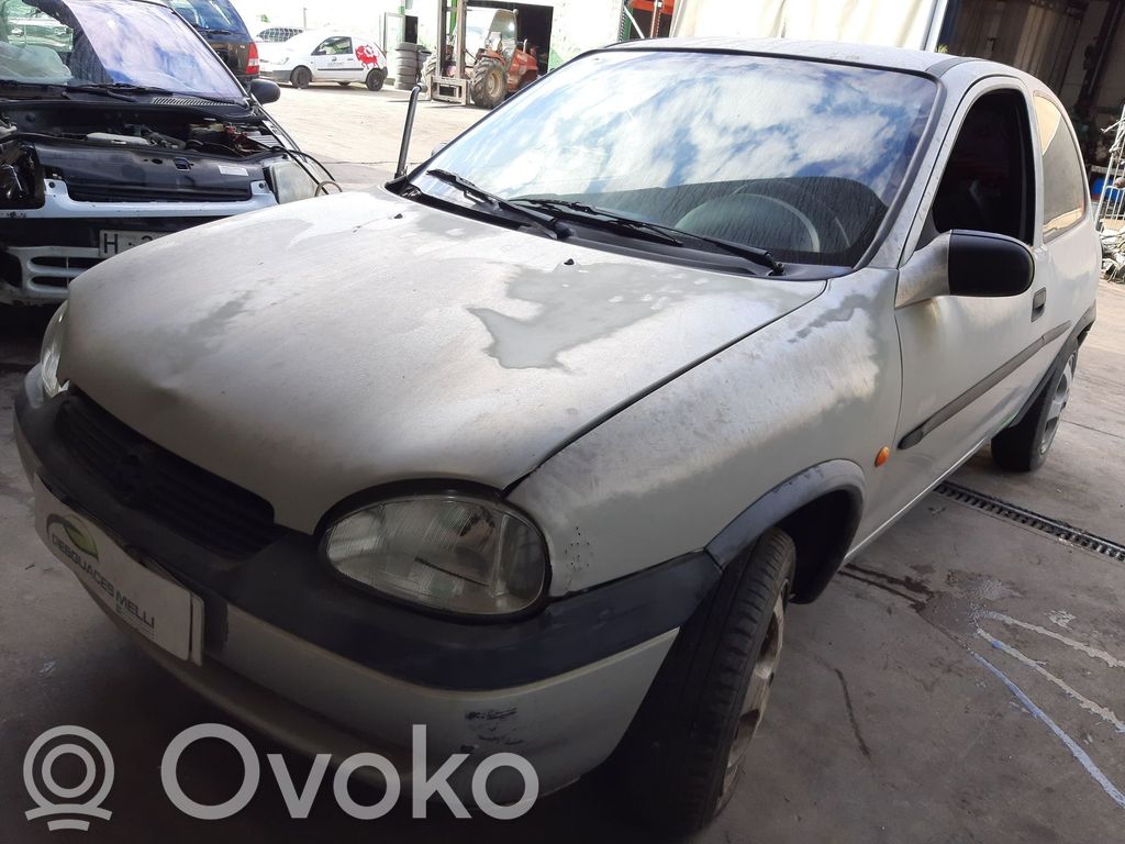 Corsa B Corsa  1341279