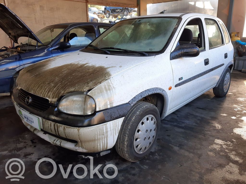 Corsa B Corsa  90532610
