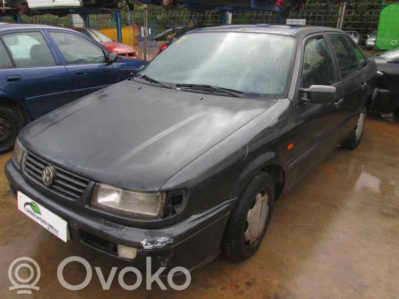 PASSAT B3 Passat  3A5945112B