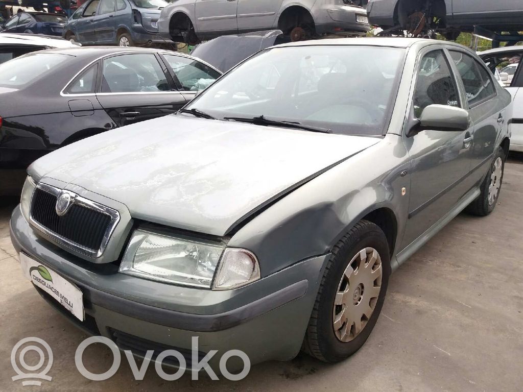 Octavia Mk2 (1Z) Octavia  06A131351B