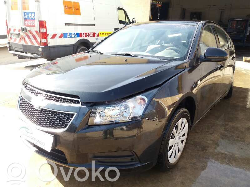 Cruze Cruze  13267647