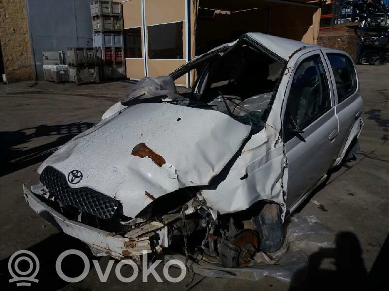 Yaris Yaris  2810033050