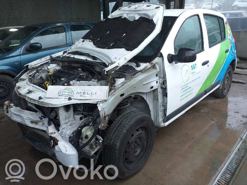 Sandero Sandero, Sandero Stepway  8200673745