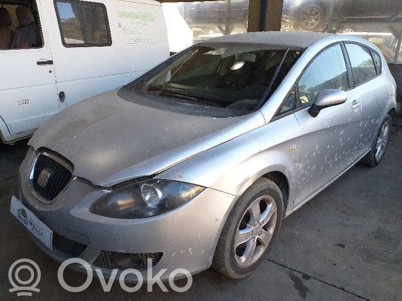 Leon (1P) Leon  5Q0505323C