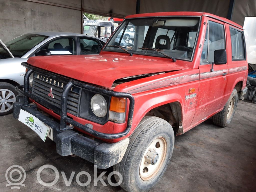 Montero Montero  MB030038