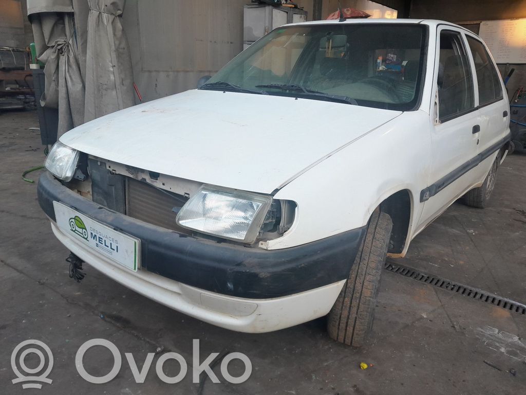 Saxo Saxo  922360