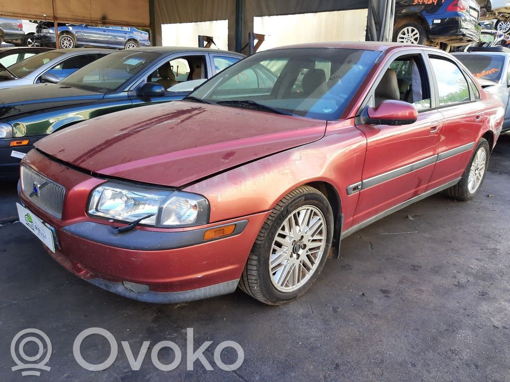 S80 S80  9441607