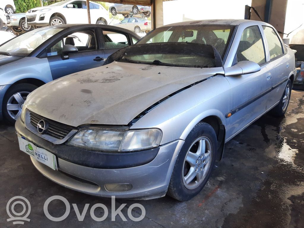 Vectra B Vectra  0001107045