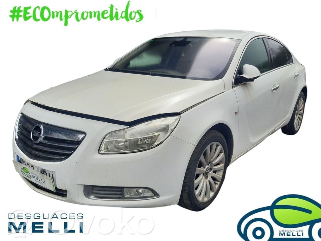 Insignia A Insignia  13309336