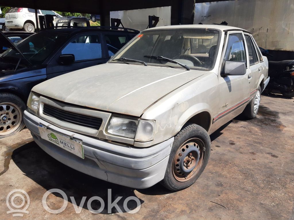 Corsa A Corsa  90120865