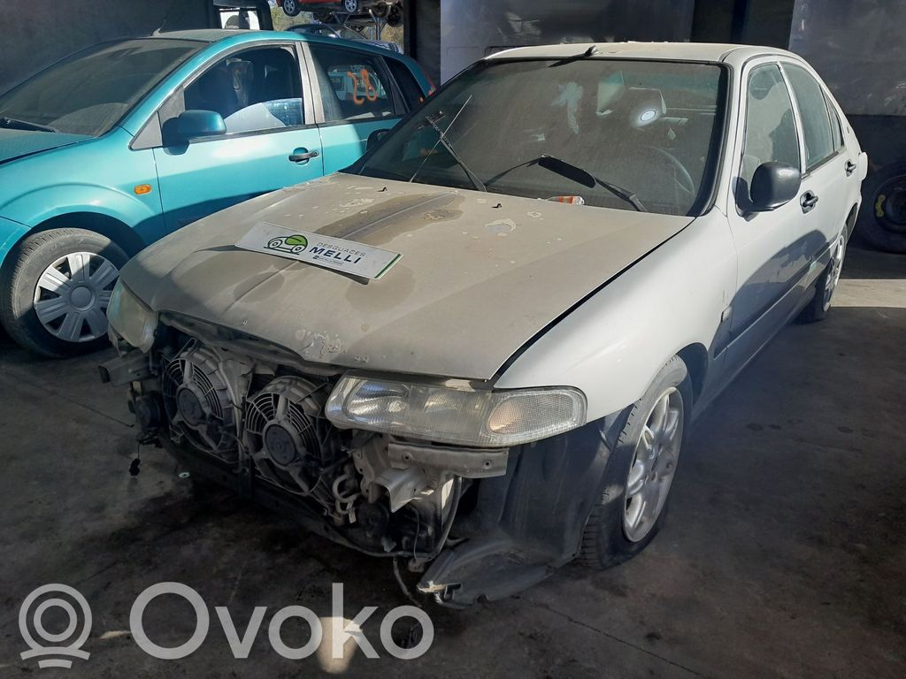 Rover 400  1002132272