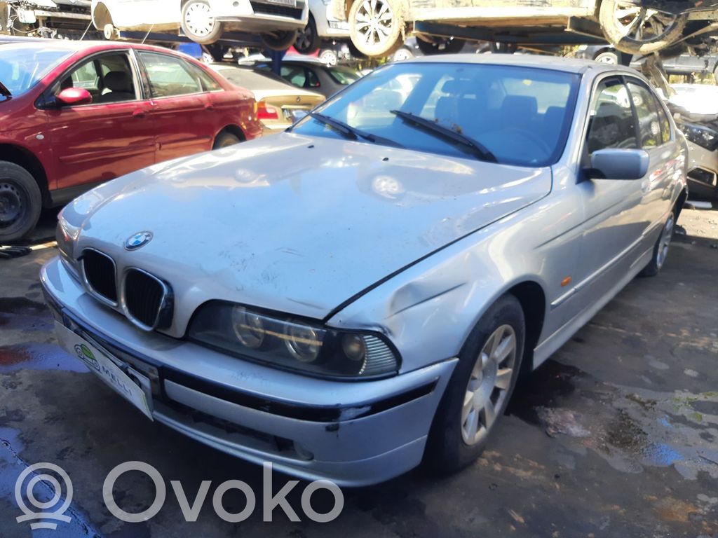 5 E39 Series 5  8352165