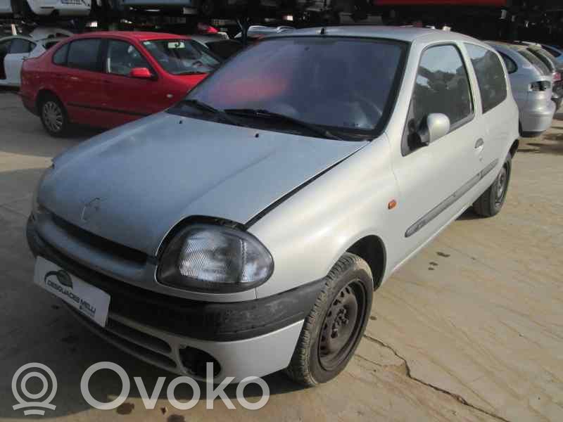Clio II Clio  8200662260