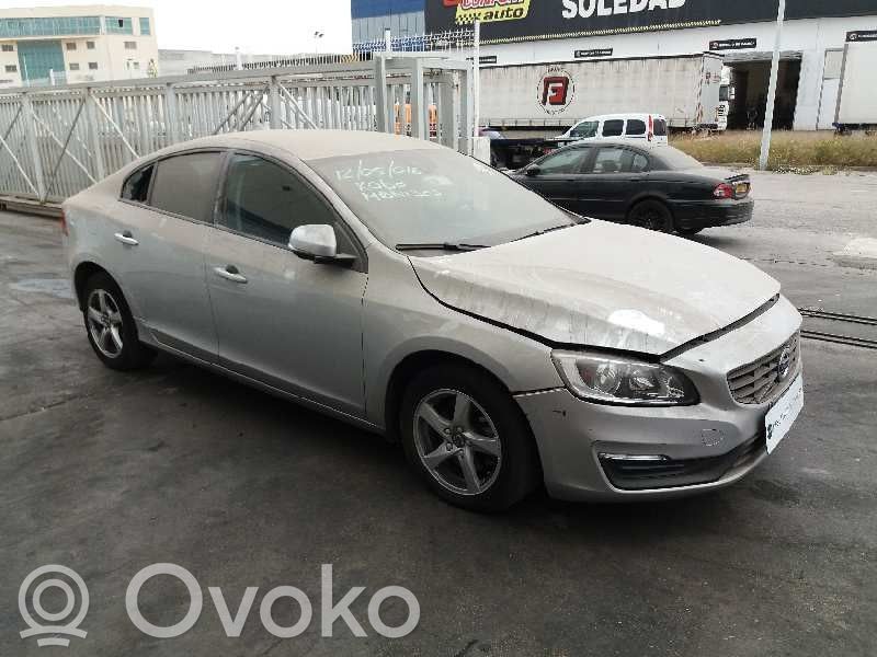 S60 S60  39822960