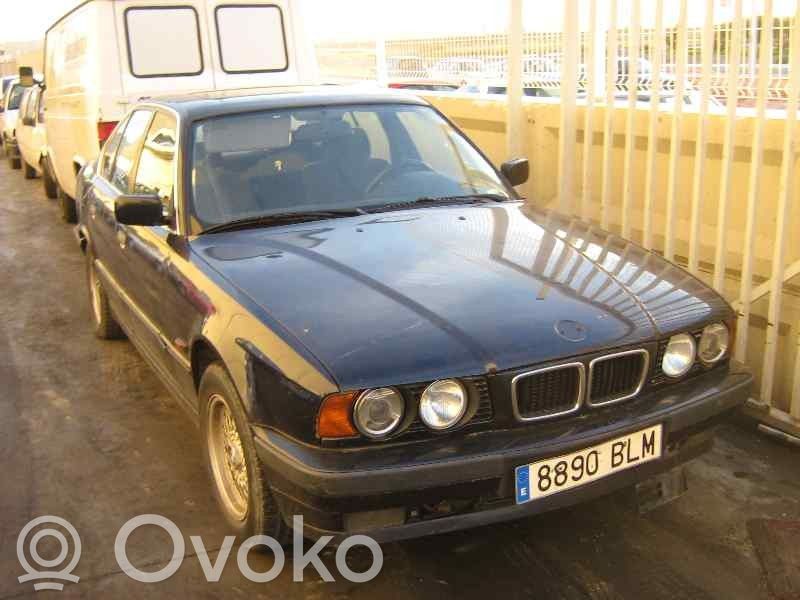 5 E34 Series 5  65778374821