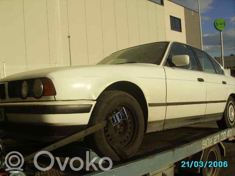 5 E34 Series 5  32211135668
