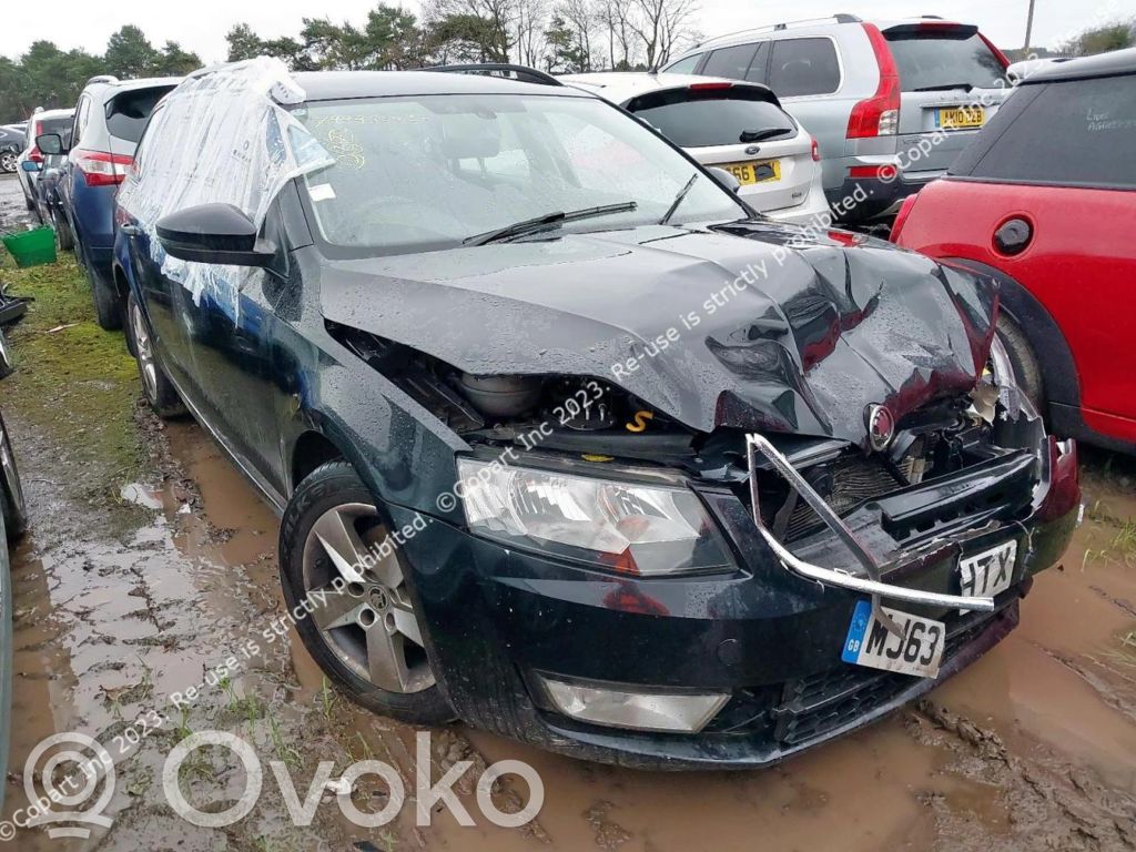Octavia Mk3 (5E) Octavia  5E9833312