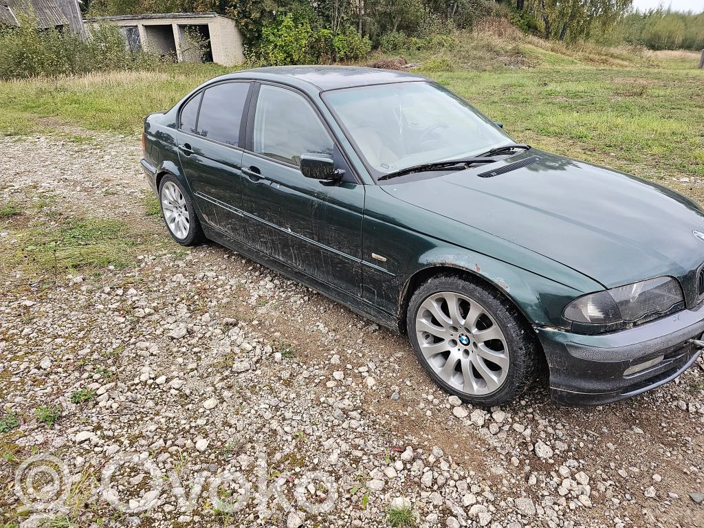 3 E46 Series 3  001089205200601