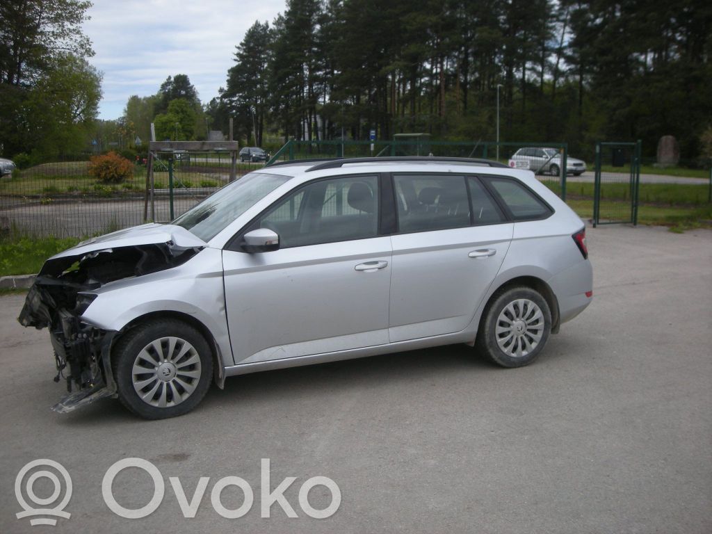 Fabia Mk3 (NJ) Fabia  6V9821822