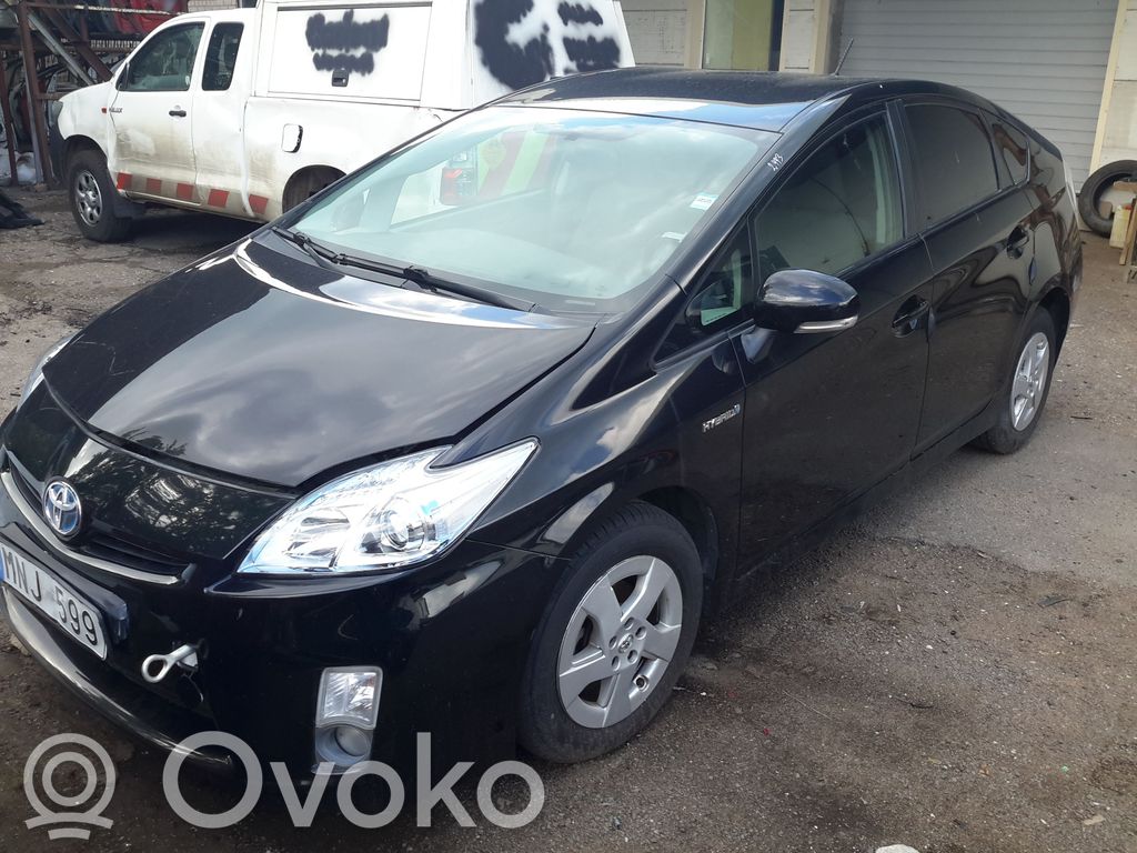 Prius (XW30) Prius