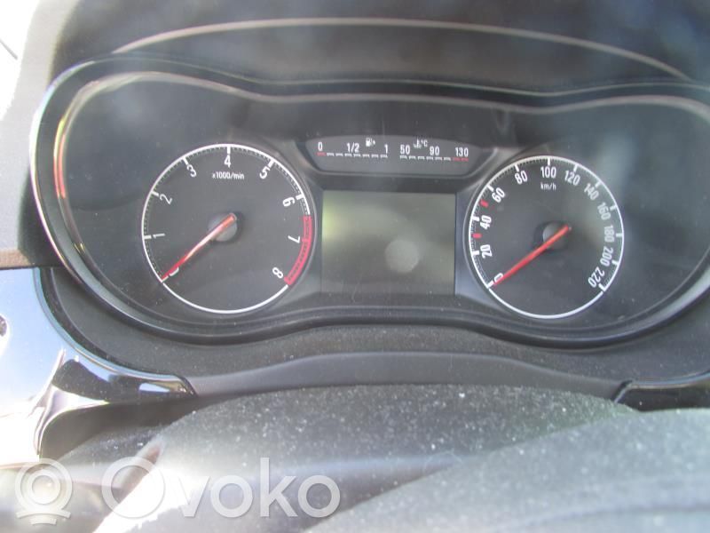 Corsa E Corsa  13427217