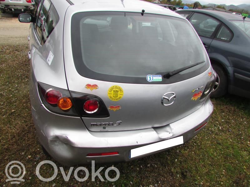 3 I 3