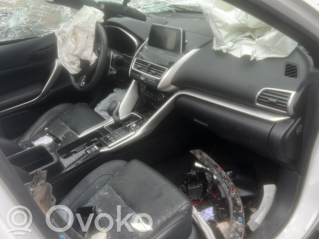 Eclipse Cross Eclipse Cross  1000D238