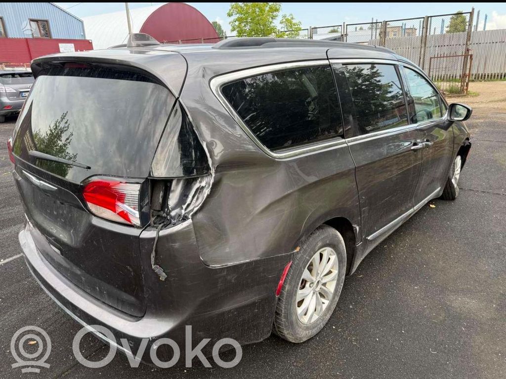 Pacifica Pacifica  53411245