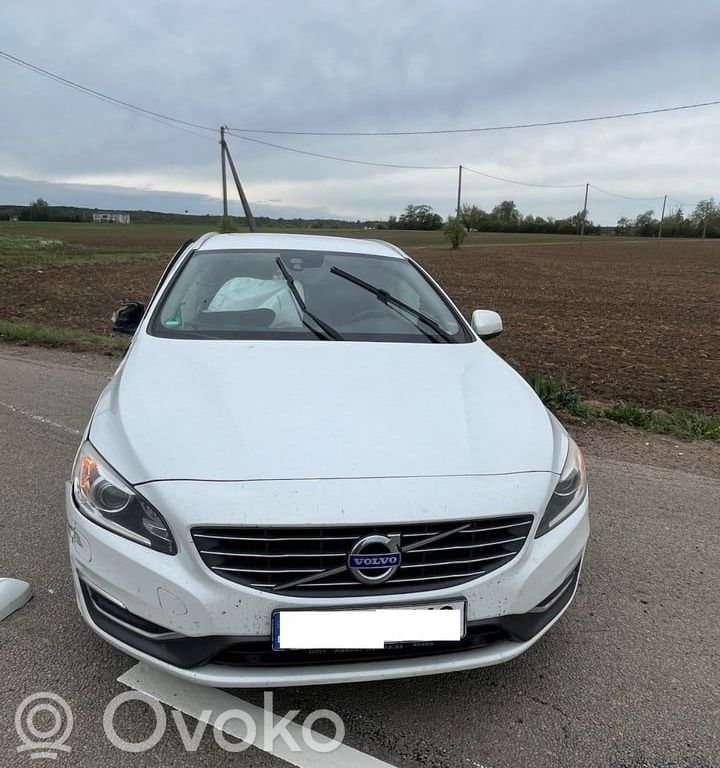 V60 V60, V60 Cross Country  36003208