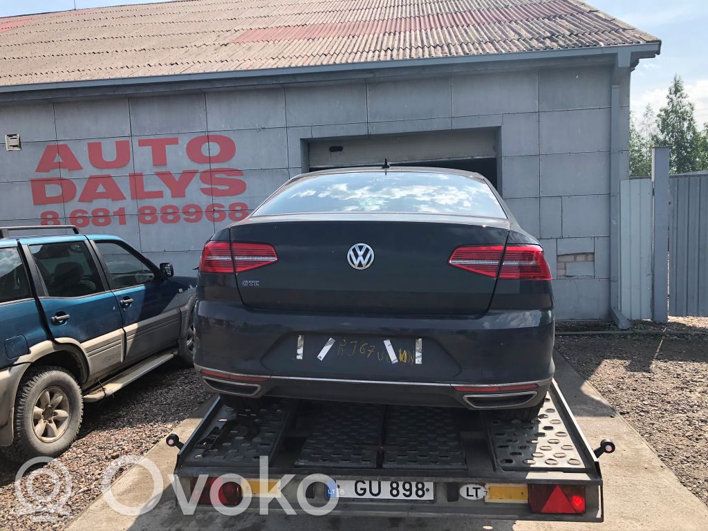 PASSAT B8 Passat  5QE915682AF