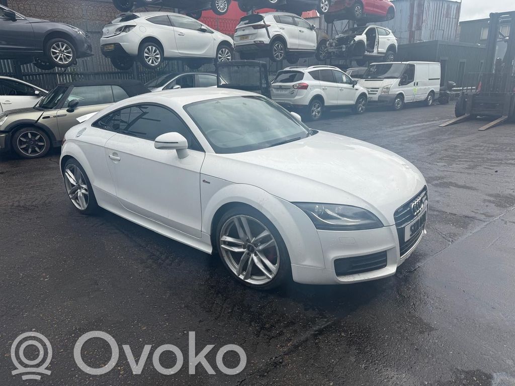 TT TTS Mk2 TT, TTS  8J8857739