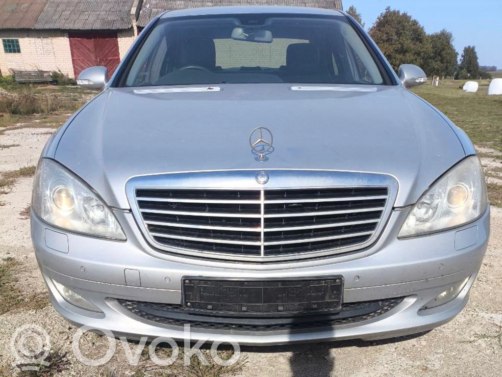 S W221 S-class, AMG (W126, W140, W220, W221, W222)  EFB330