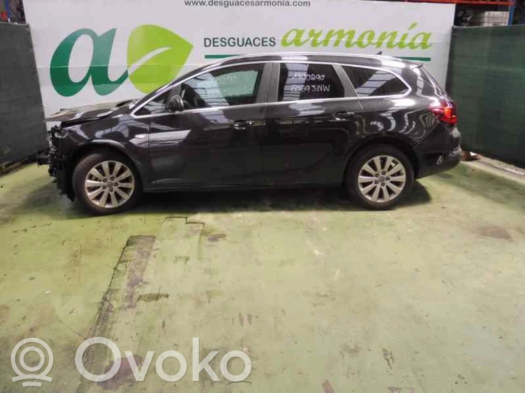 Astra J Astra  13586366