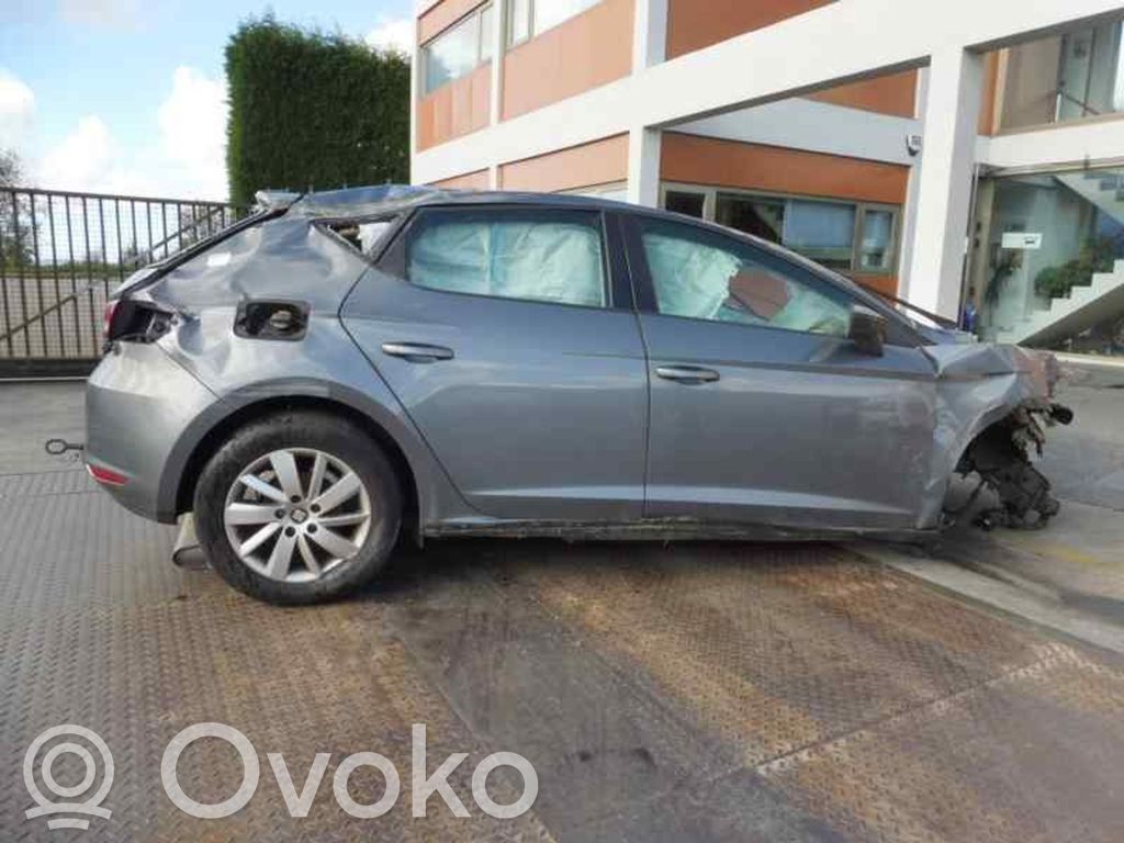 Leon (5F) Leon  5F0907044K