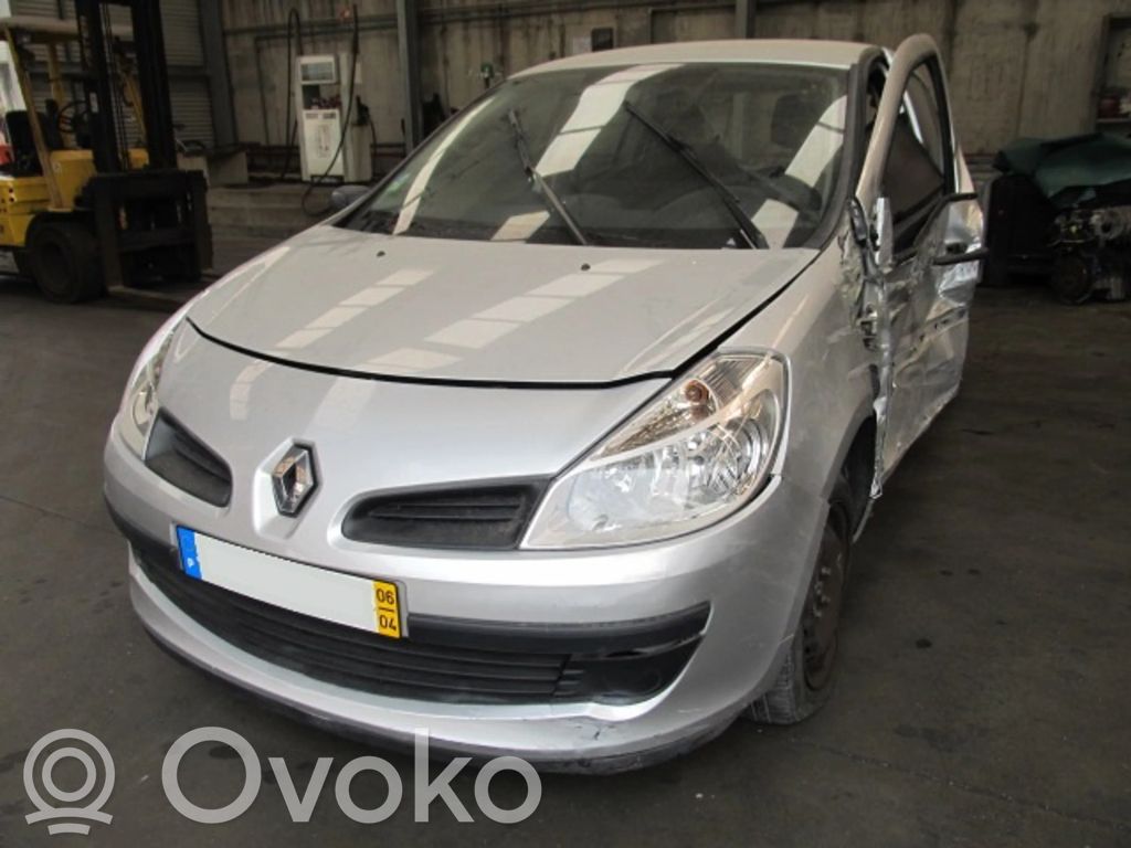 Clio III Clio  7701209606