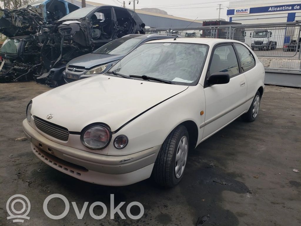 Corolla E110 Corolla  10076587