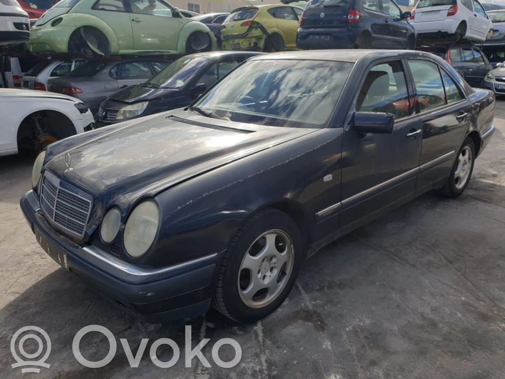 E W210 E-class, AMG (W124, W210, W211, W212, W213, C207, W238)  112941