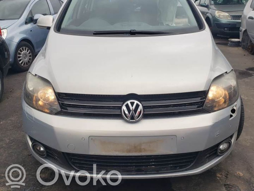 Golf Plus Golf  5WP42811AA