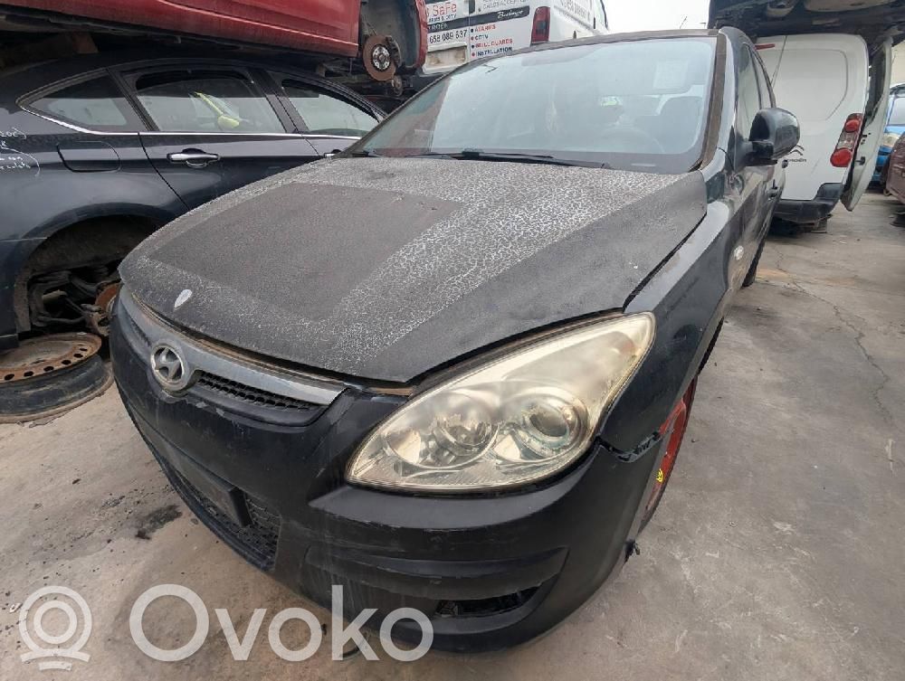 i30 i30  338002A400
